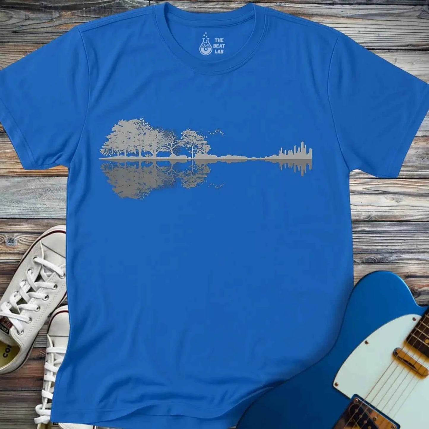 Forest Guitar (I) T-shirt