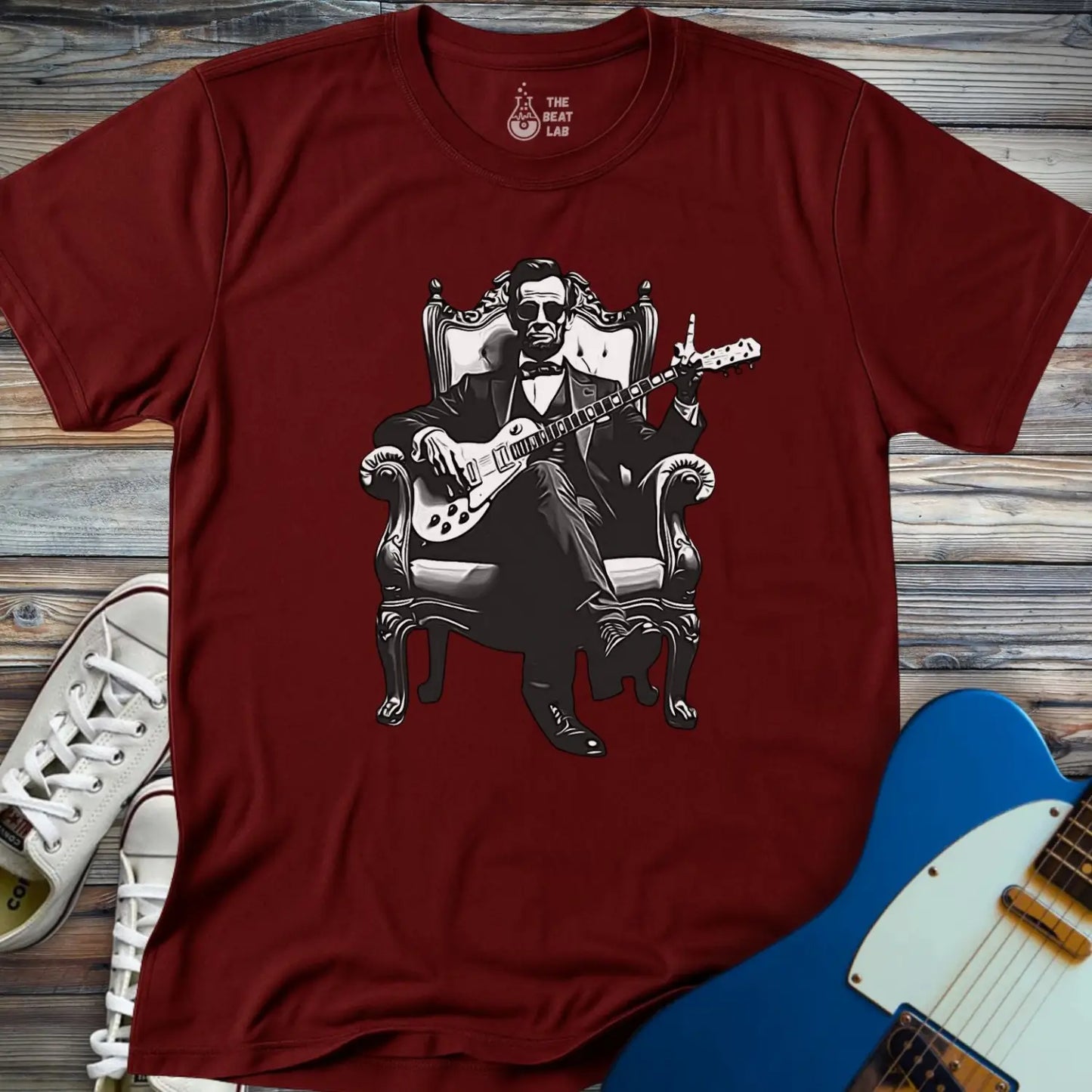 Lincoln Guitarist T-shirt - T-Shirt