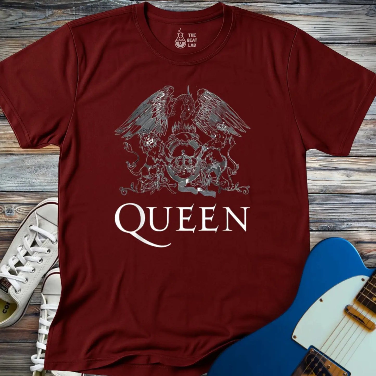 Queen T-shirt - Maroon / S - T-Shirt