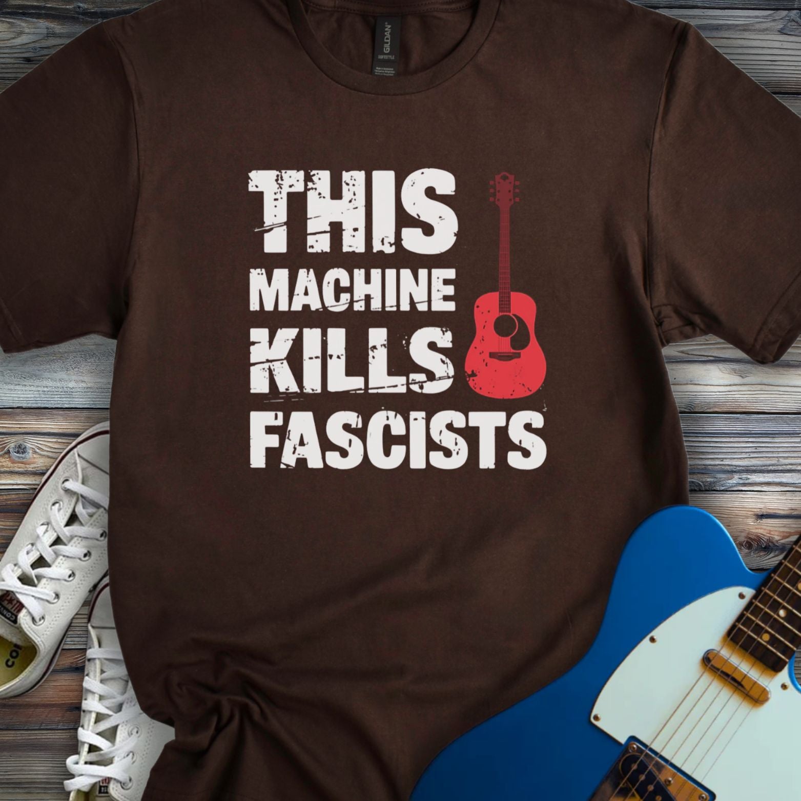 This Machine Kills Fascists T-shirt Dark Chocolate