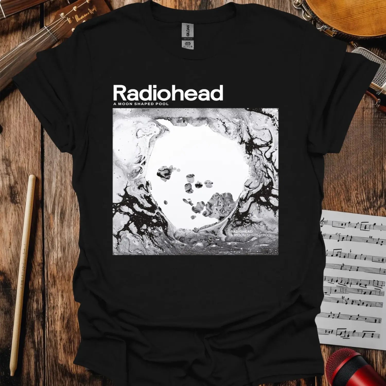 A Moon Shaped Pool T-shirt - S / Black - T-Shirt