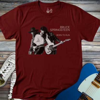 Born to Run T-shirt - Maroon / S - T-Shirt