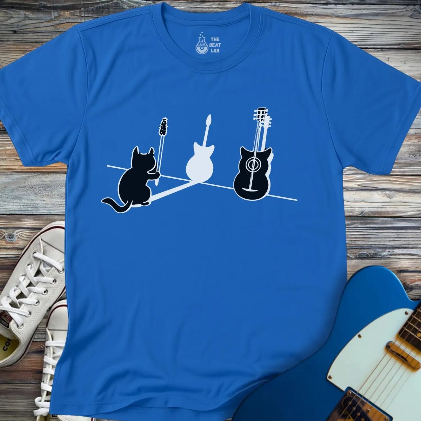 Cat & Guitar T-shirt - Royal / S - T-Shirt