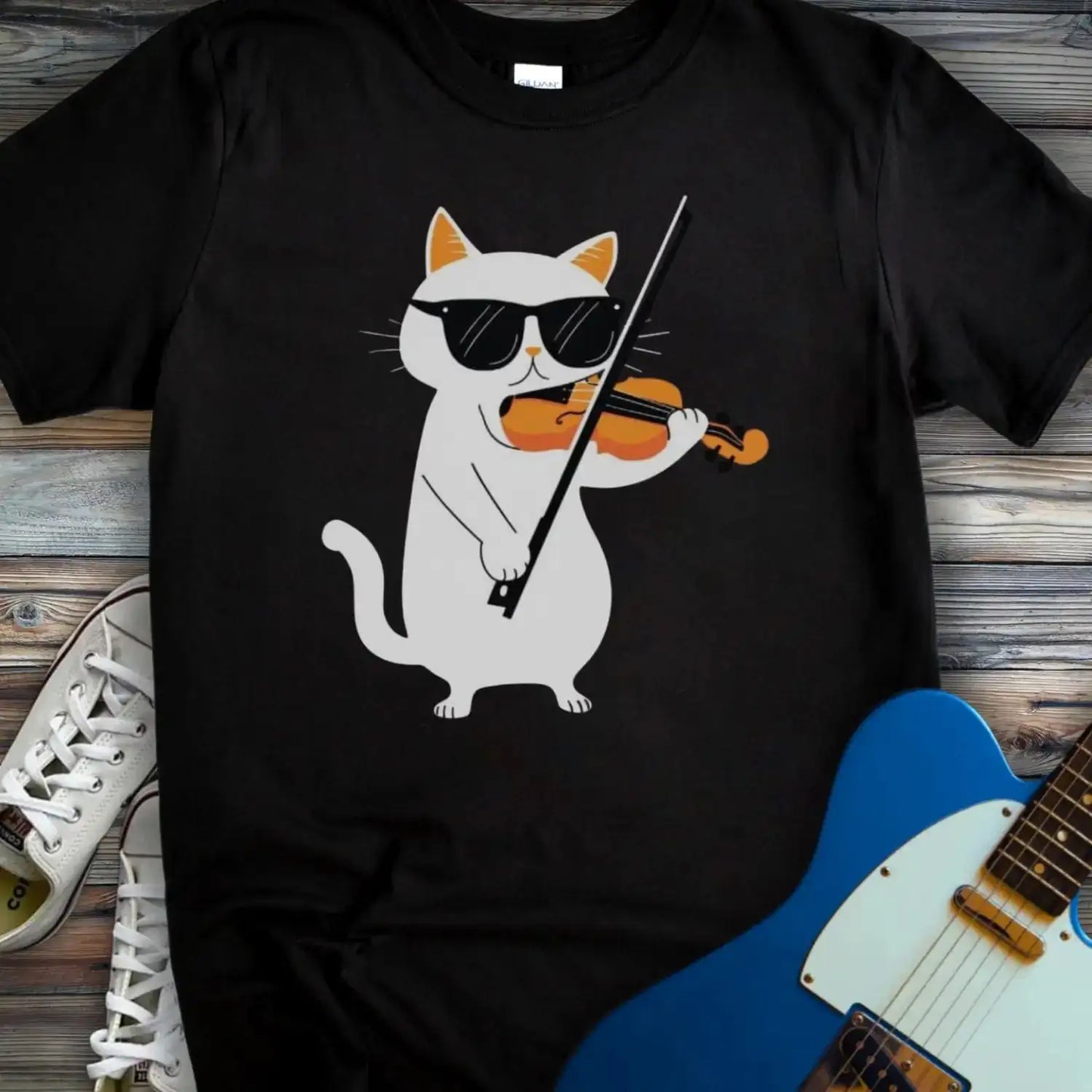 Cool Cat Playing Violin T-shirt Black