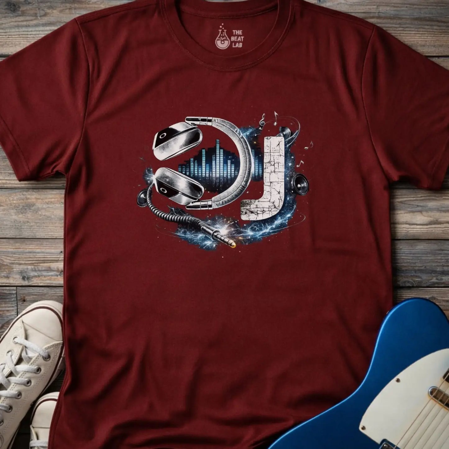 DJ T-shirt - Maroon / S - T-Shirt