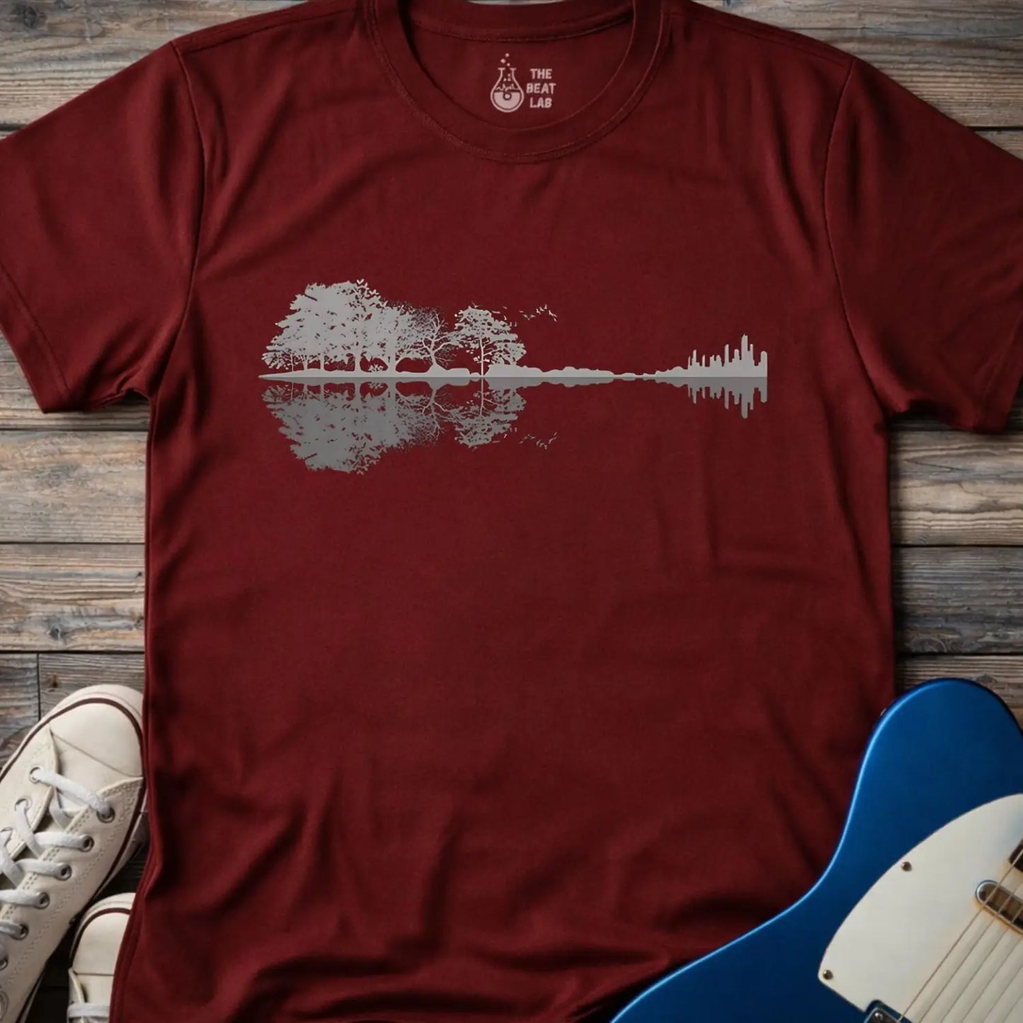 Forest Guitar (I) T-shirt - Maroon / S - T-Shirt