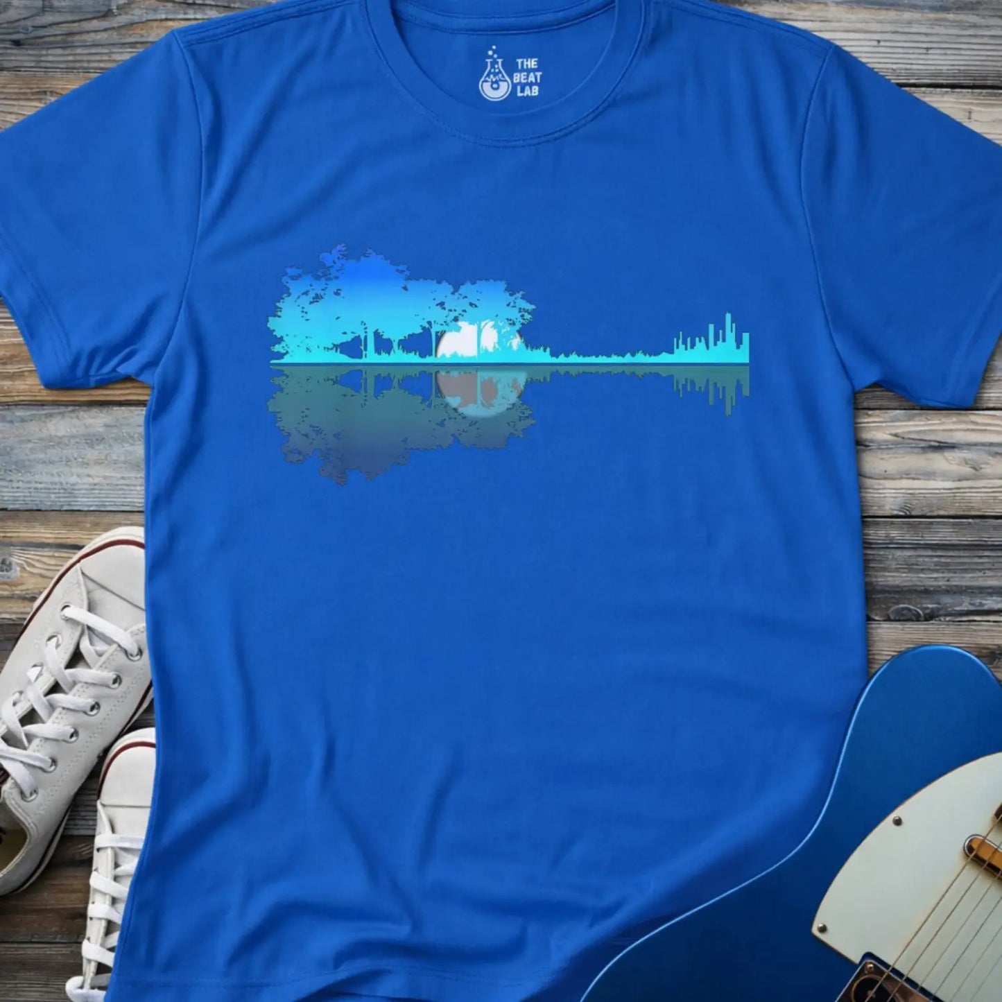 Forest Guitar (II) T-shirt - Royal / S - T-Shirt
