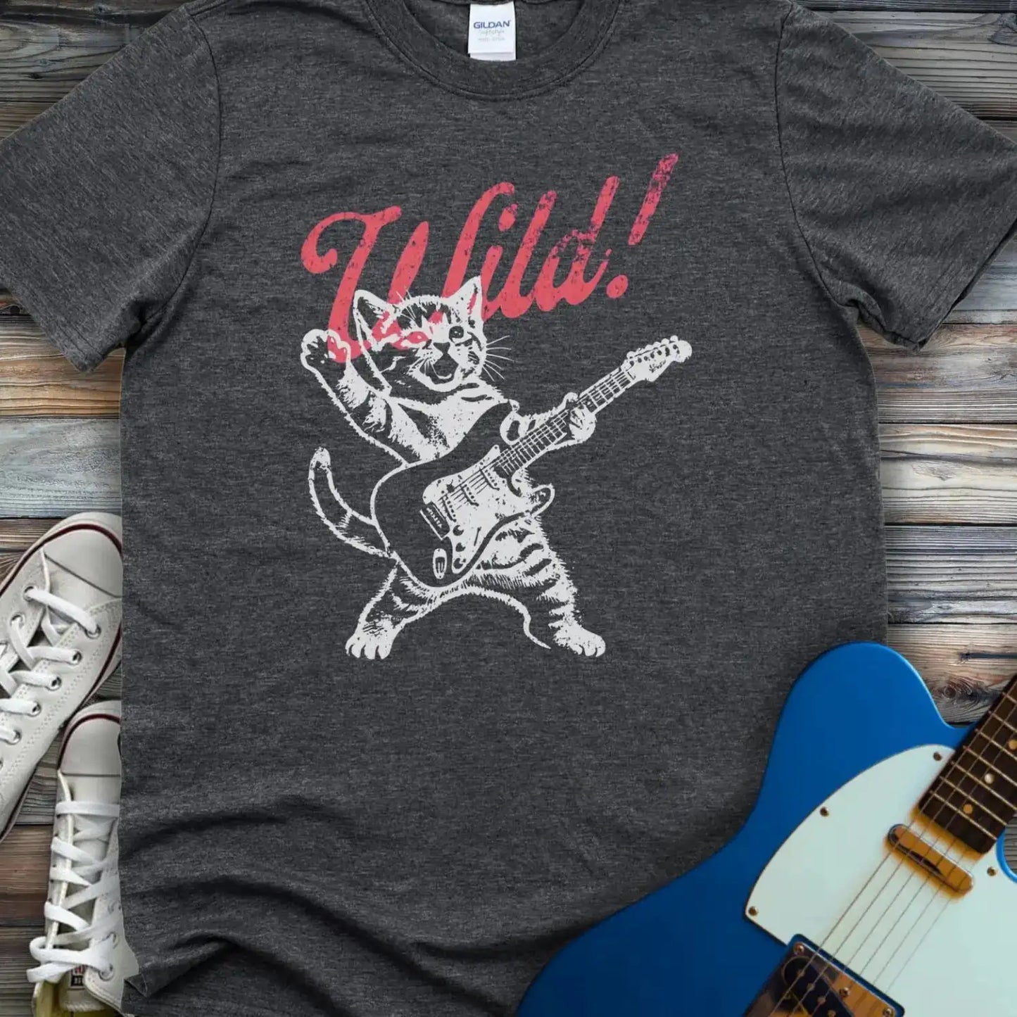 Guitar Cat Wild T-shirt Dark Heather Grey