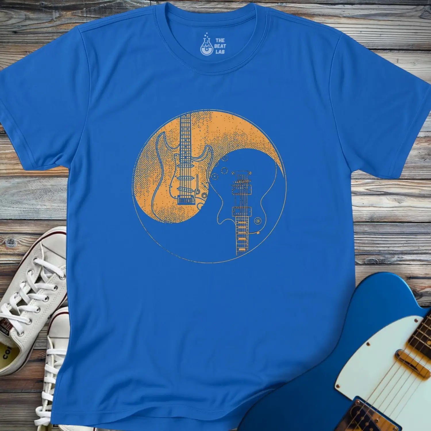 Guitar Yin Yang (I) T-shirt - T-Shirt