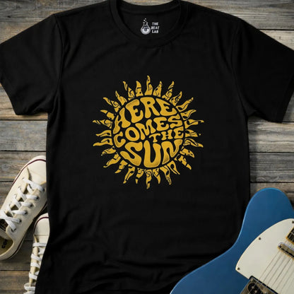 Here Comes the Sun T-shirt - Black / S - T-Shirt