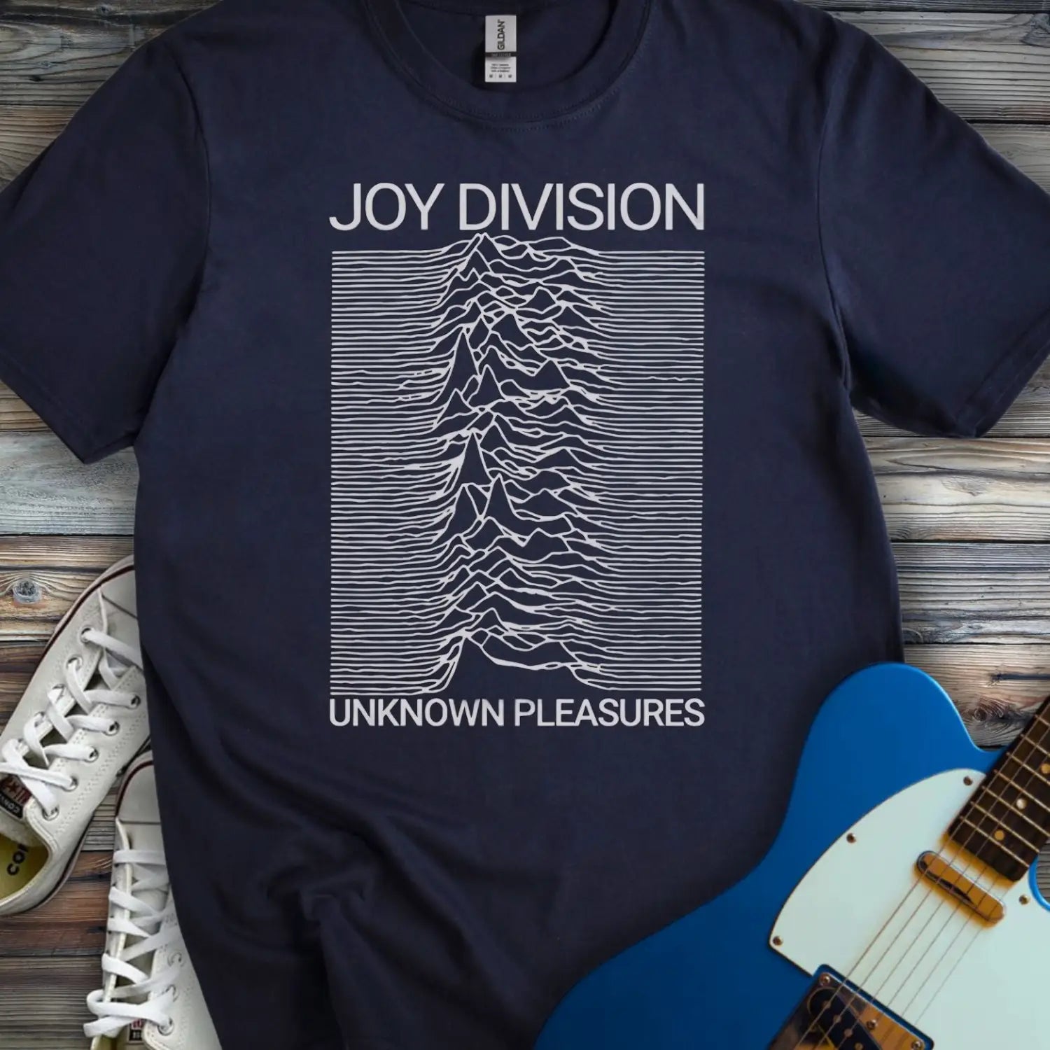 Joy Division Unknown Pleasures T-shirt - Navy / S - T-Shirt
