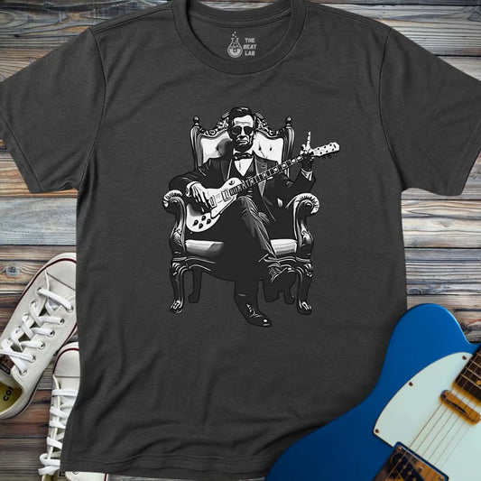 Lincoln Guitarist T-shirt - T-Shirt