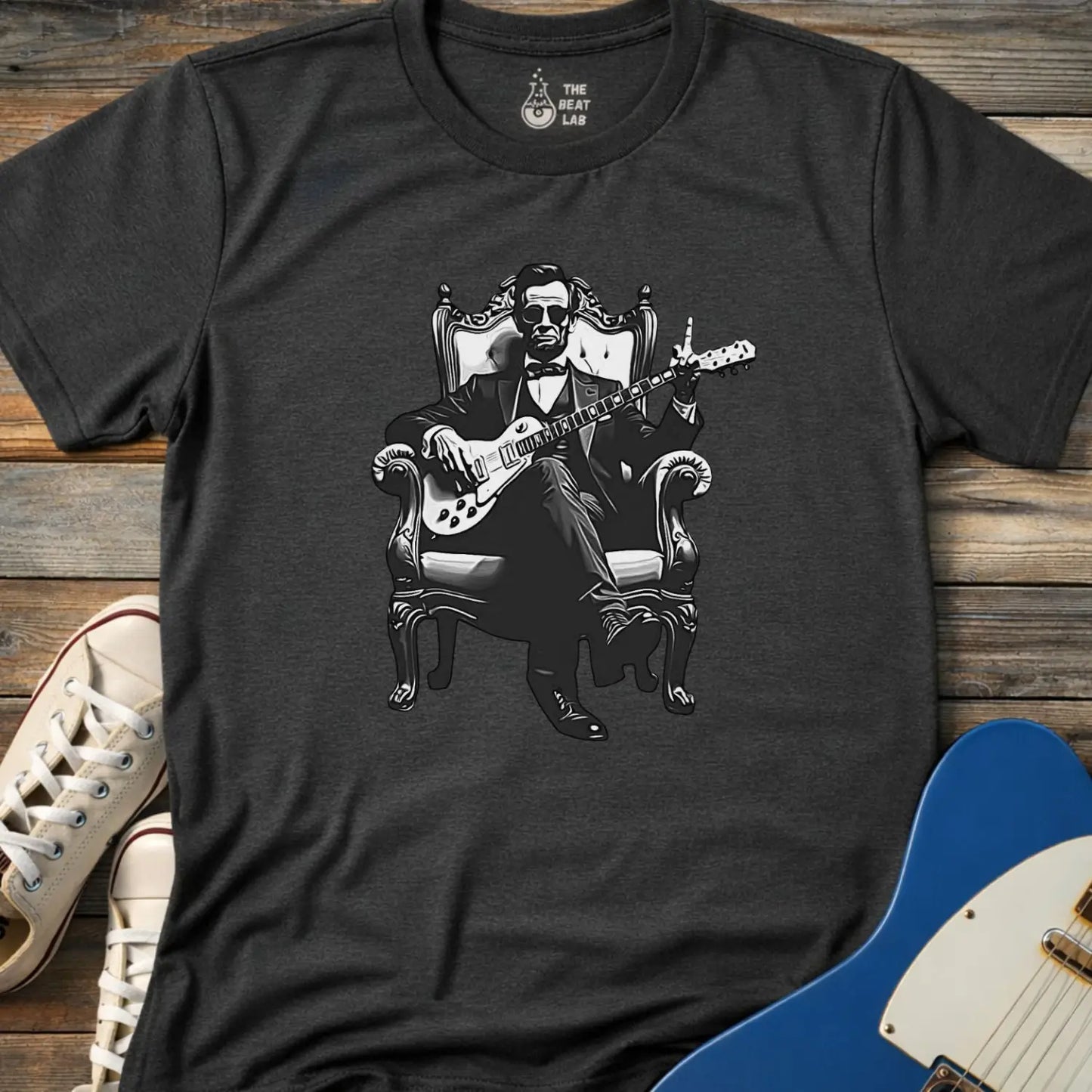 Lincoln Guitarist T-shirt - Dark Heather Grey / S - T-Shirt