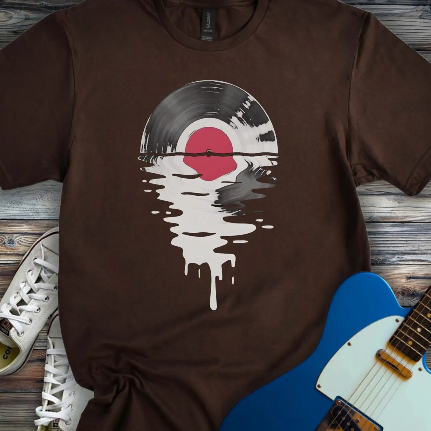 Melting Vinyl Record T-shirt - Dark Chocolate / S - T-Shirt