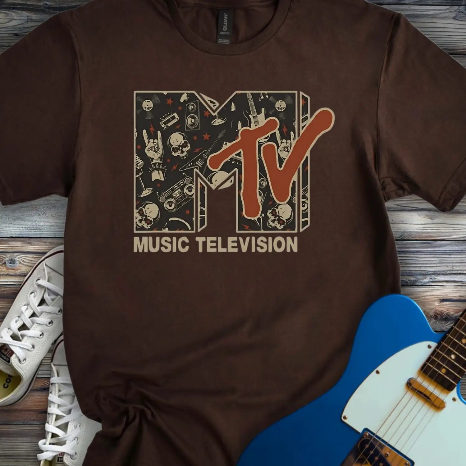 MTV Music Television T-shirt - S / Dark Chocolate - T-Shirt