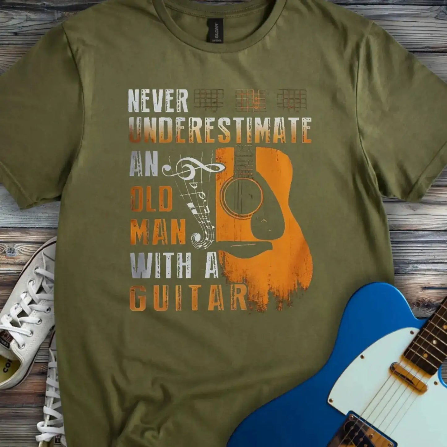 Never Underestimate T-Shirt Military Green