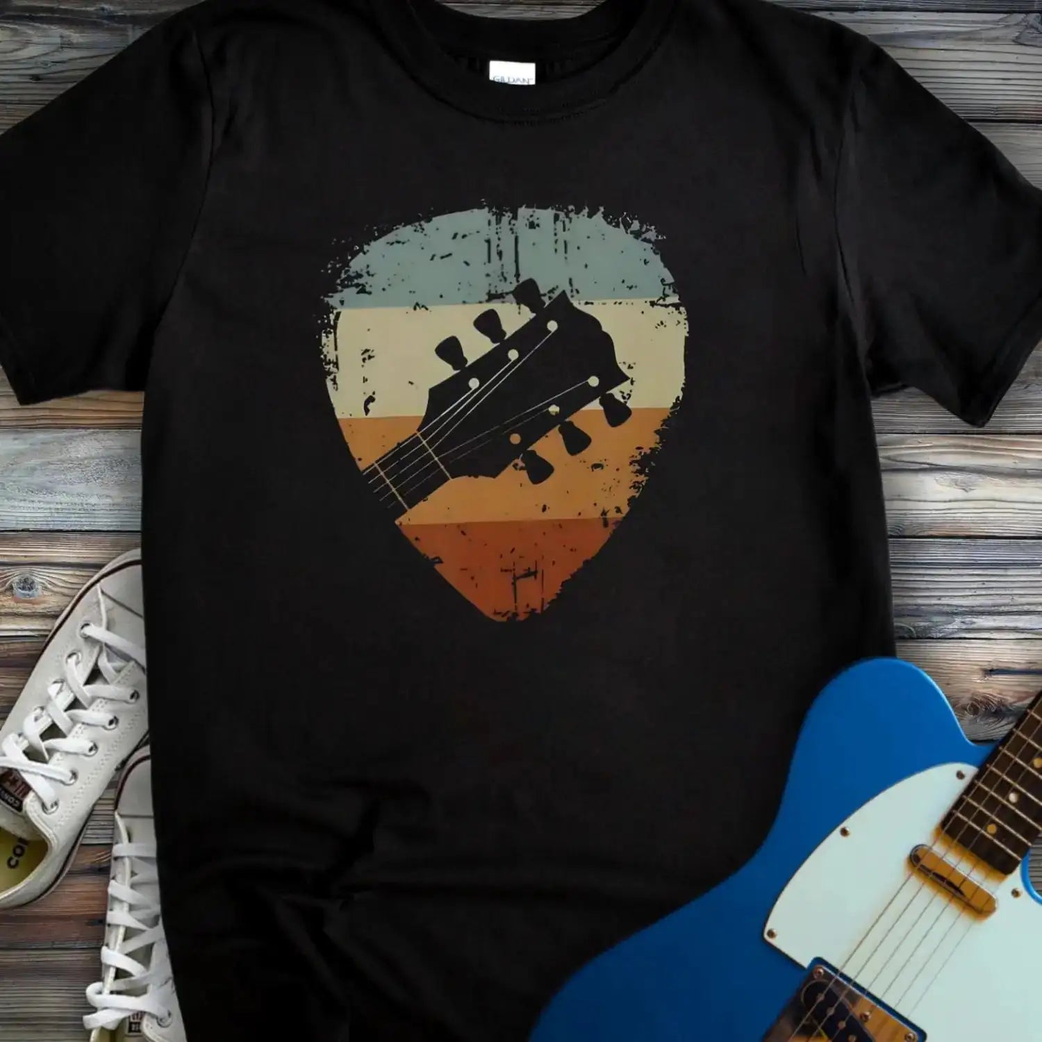 Retro Guitar Pick T-shirt Black