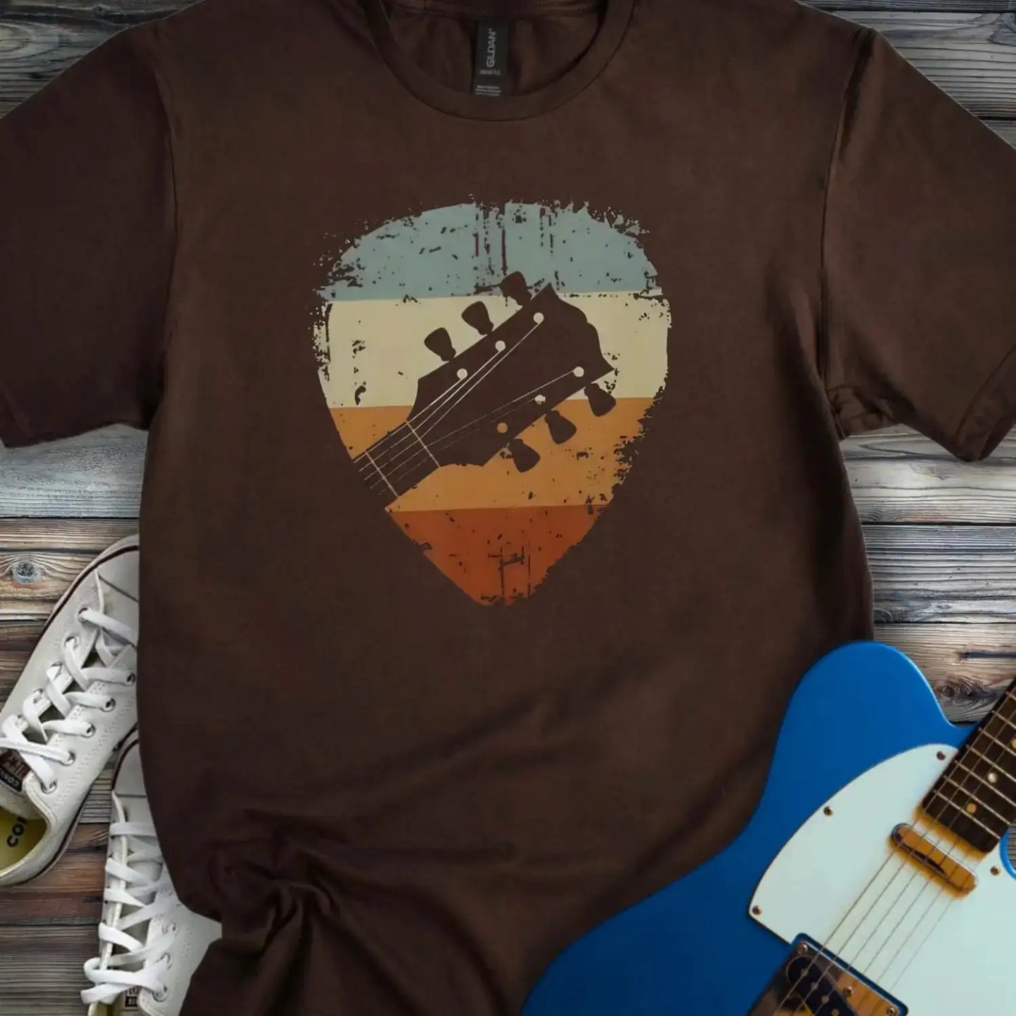 Retro Guitar Pick T-shirt Dark Chocolate