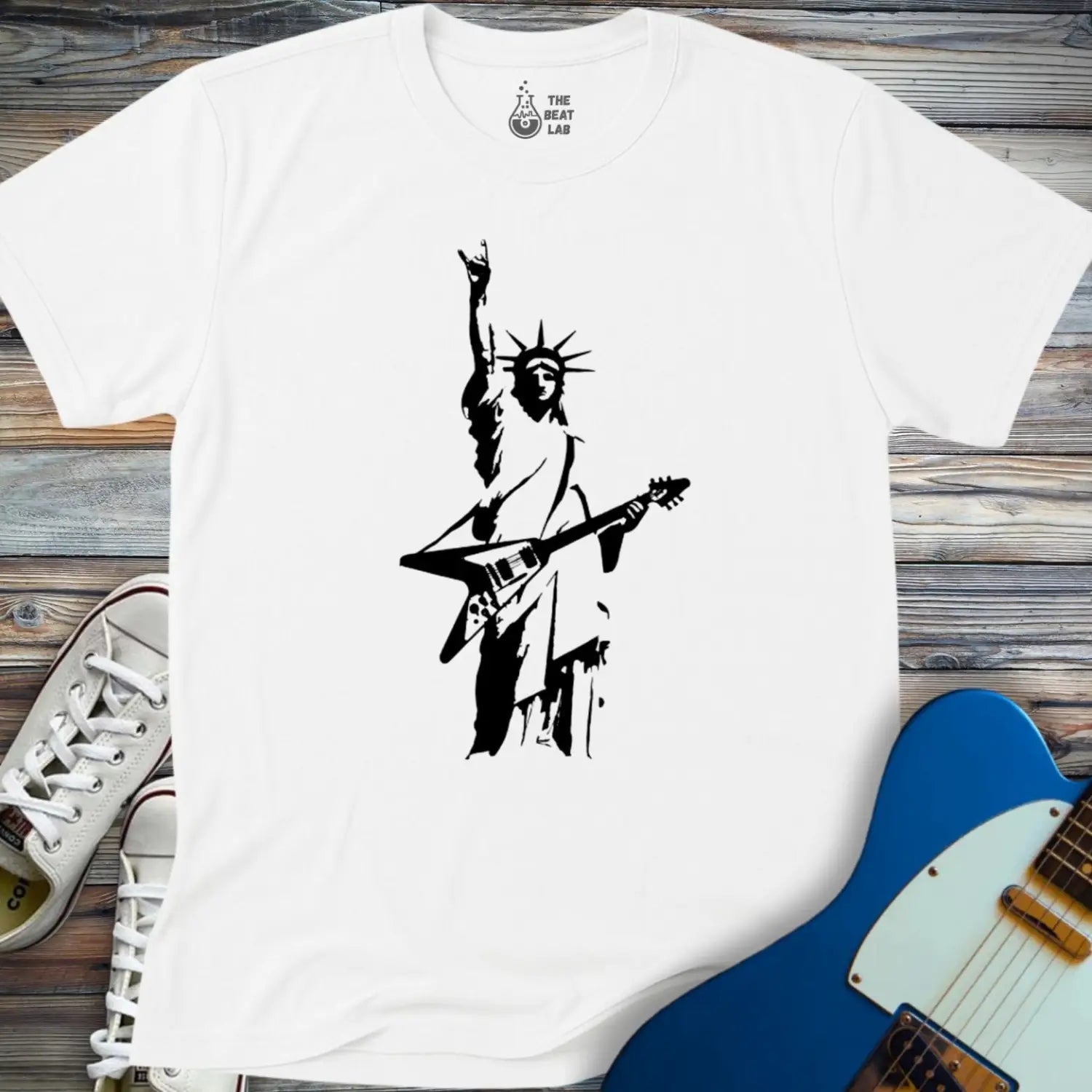 Rockstar Statue T-shirt - White / S - T-Shirt