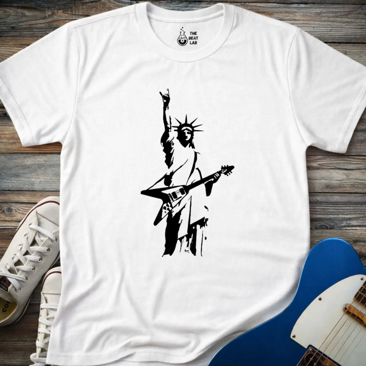 Rockstar Statue T-shirt - White / S - T-Shirt