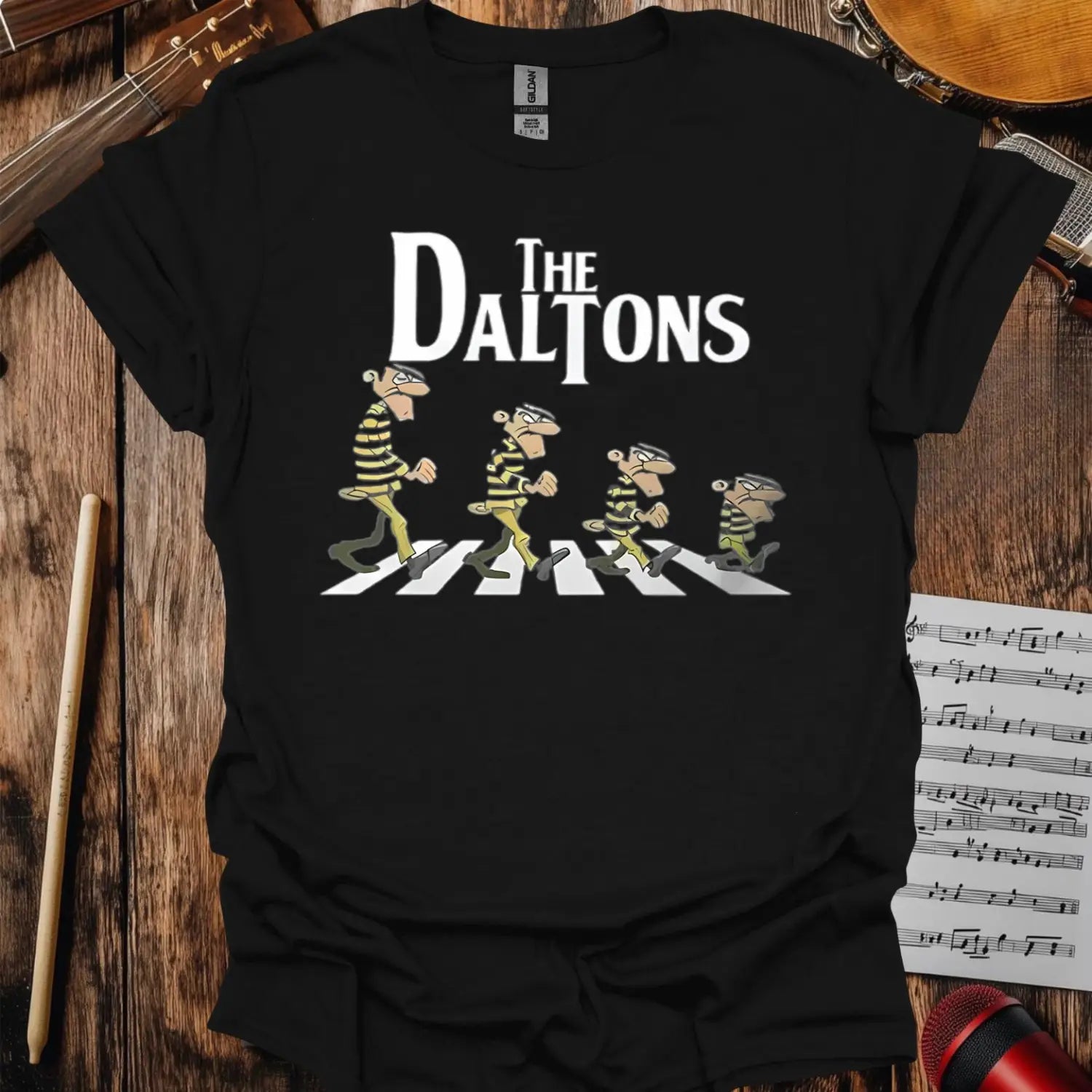 The Daltons T-shirt - S / Black - T-Shirt