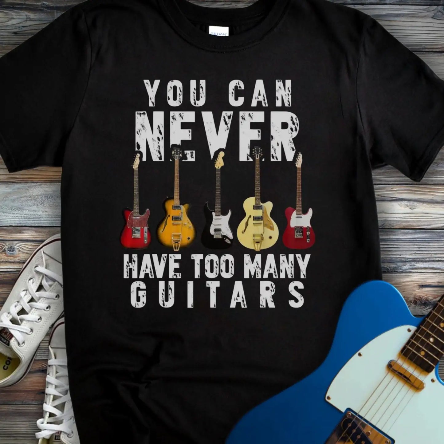 Too Many Guitars T-shirt Black