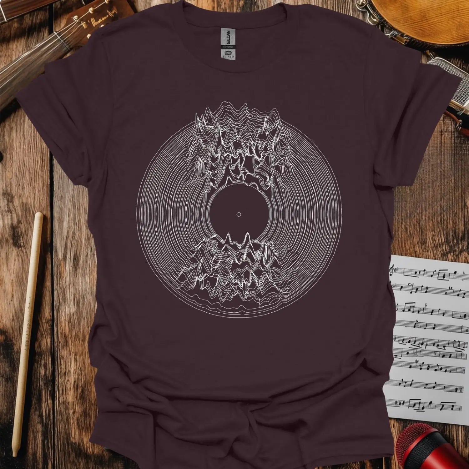 Vinyl Radio Waves T-shirt Dark Chocolate